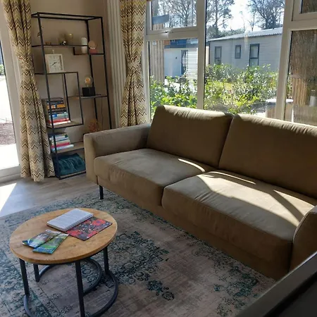 Prinsheerlijk Chalet Harderwijk